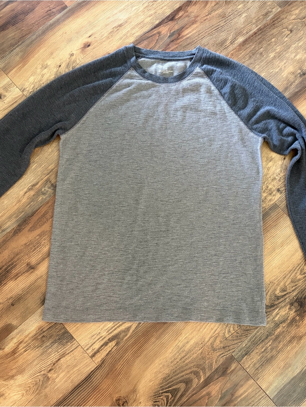 Arizona Jean Company Two-Tone Gray Raglan Long Sleeve Tee